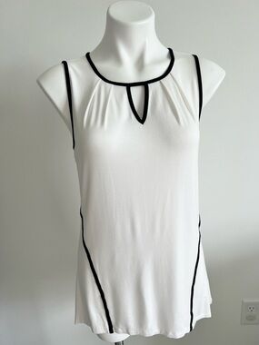 Cable & Gauge White Flowy Tunic Tank Top M